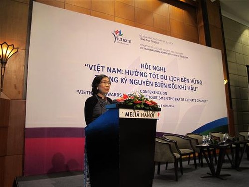 Việt Nam ứng phó biến đổi khí hậu vì mục tiêu phát triển du lịch bền vững - ảnh 1